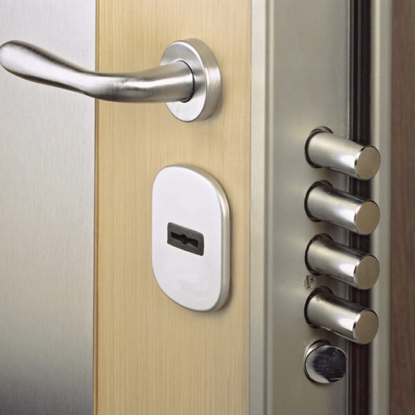 Porte blindée : est-ce vraiment rentable ?